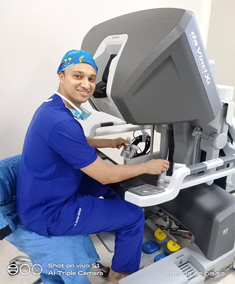 Dr. Shyam Mohan - Consultant Urologist, Uro-Oncologist & Robotic Surgeon